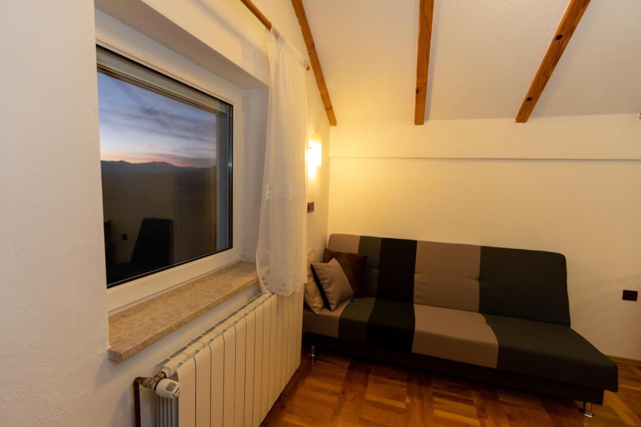Apartman Miramare Otočac Exteriör bild