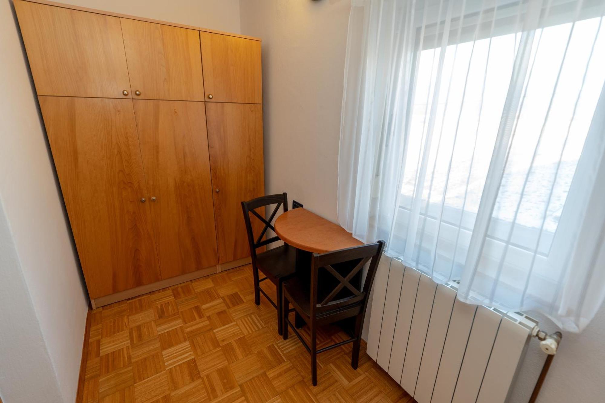 Apartman Miramare Otočac Exteriör bild