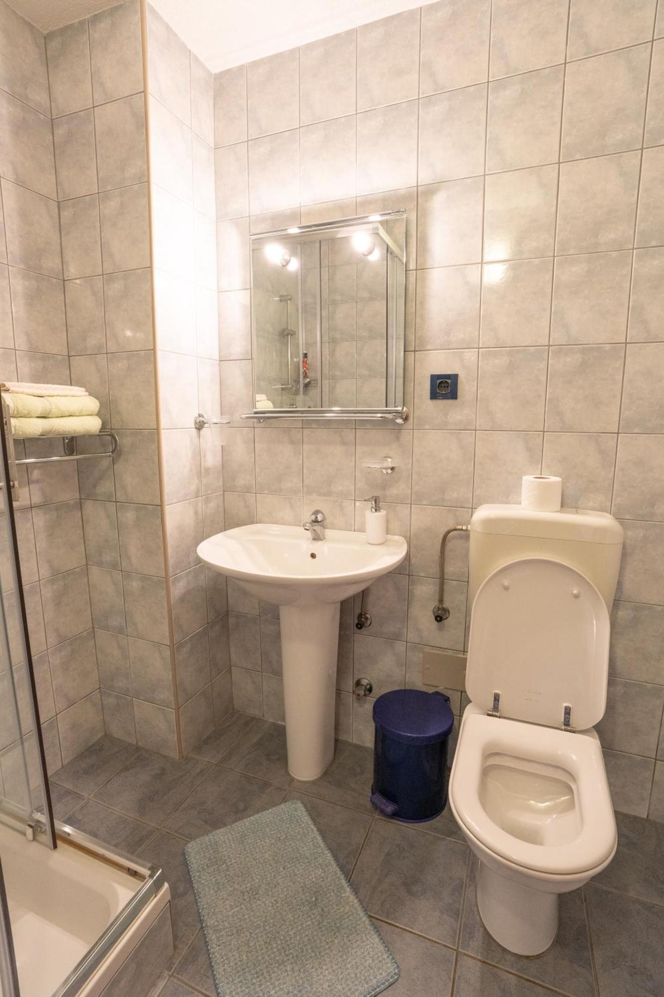 Apartman Miramare Otočac Exteriör bild