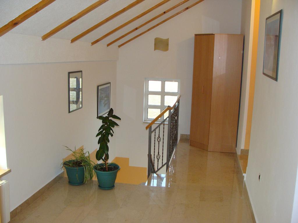 Apartman Miramare Otočac Exteriör bild