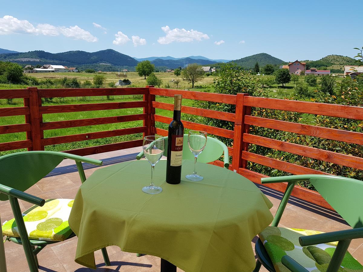 Apartman Miramare Otočac Exteriör bild